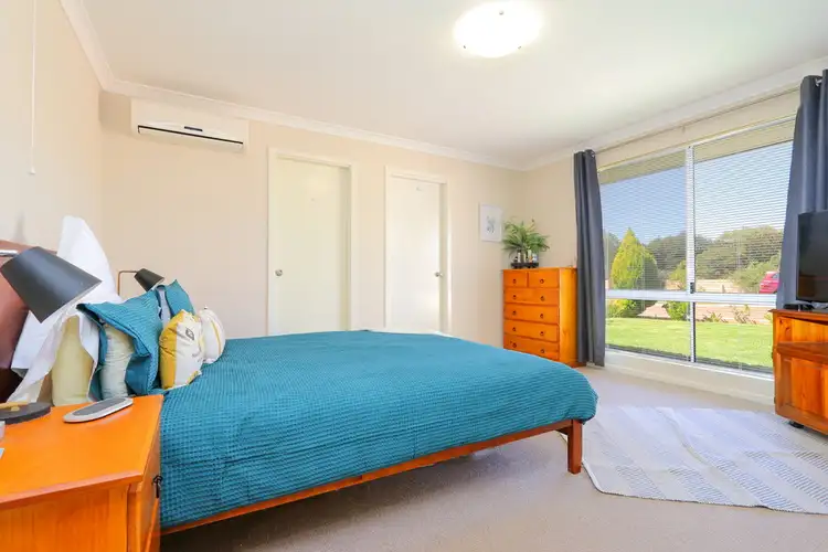 Fifth view of Homely house listing, 2 Oakover Place, Northam WA 6401