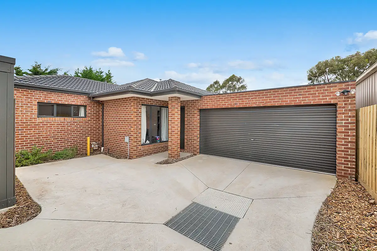 Main view of Homely unit listing, 2/21 Rouse Street, Cranbourne VIC 3977