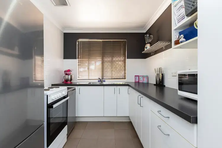 Fourth view of Homely house listing, 8/15 Mason Court, South Lake WA 6164
