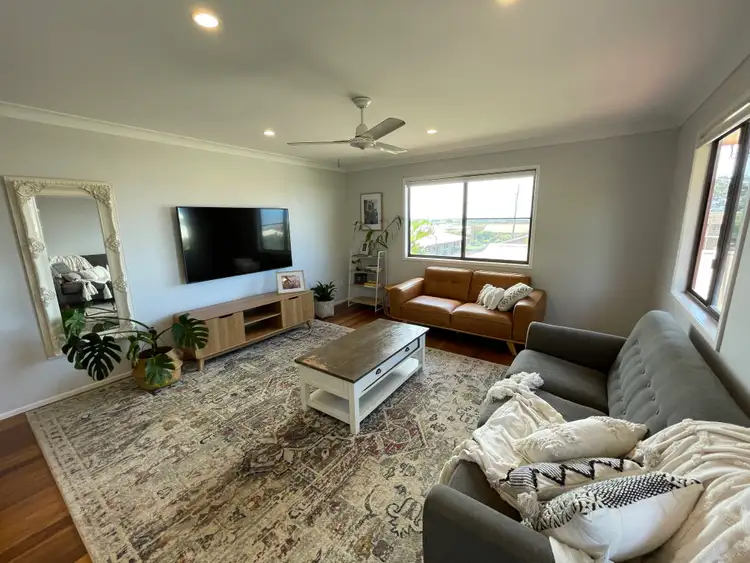 Fifth view of Homely house listing, 2 Meghan Crescent, Qunaba QLD 4670