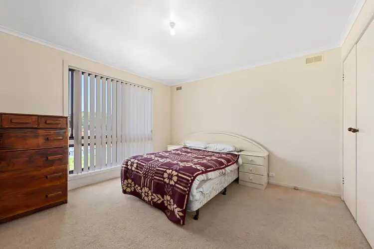 Sixth view of Homely house listing, 12 Fairfax Circuit, Albanvale VIC 3021