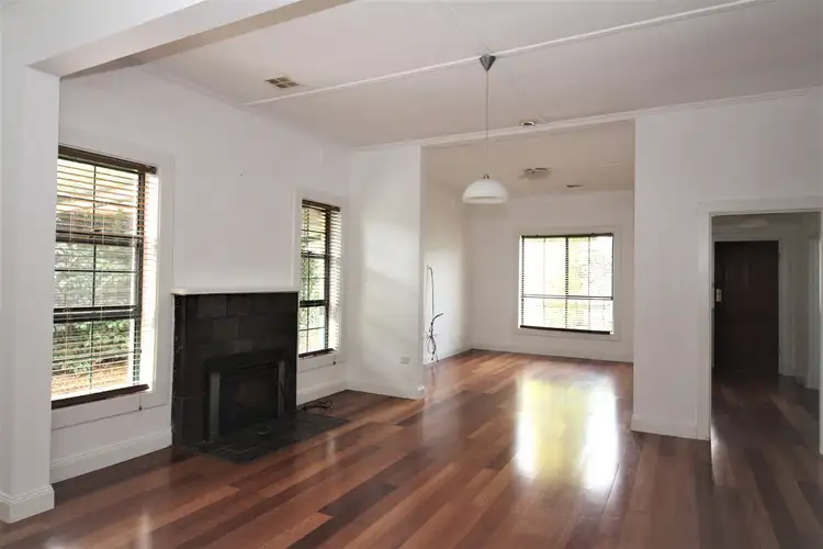 5 Umpherston Street