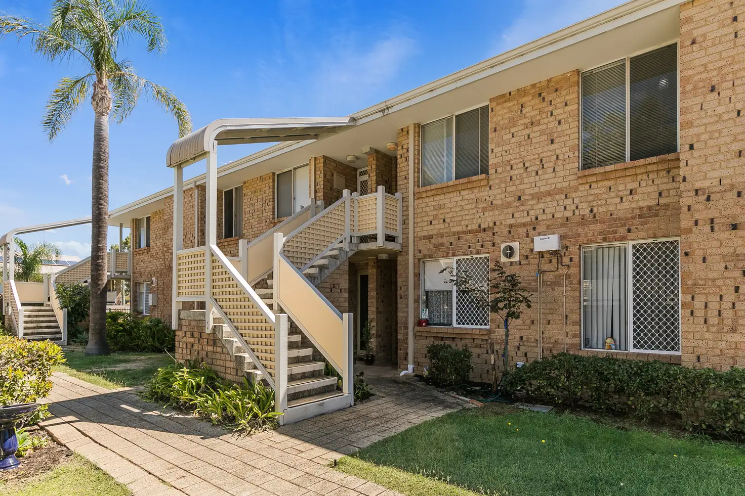 Main view of Homely house listing, 18/2 Pinewood Avenue, Kardinya WA 6163