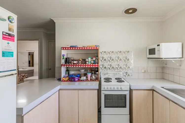 Sixth view of Homely house listing, 18/2 Pinewood Avenue, Kardinya WA 6163