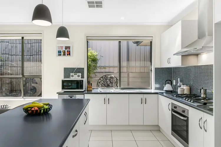 Second view of Homely house listing, 7 Auldstone Place, Huntfield Heights SA 5163