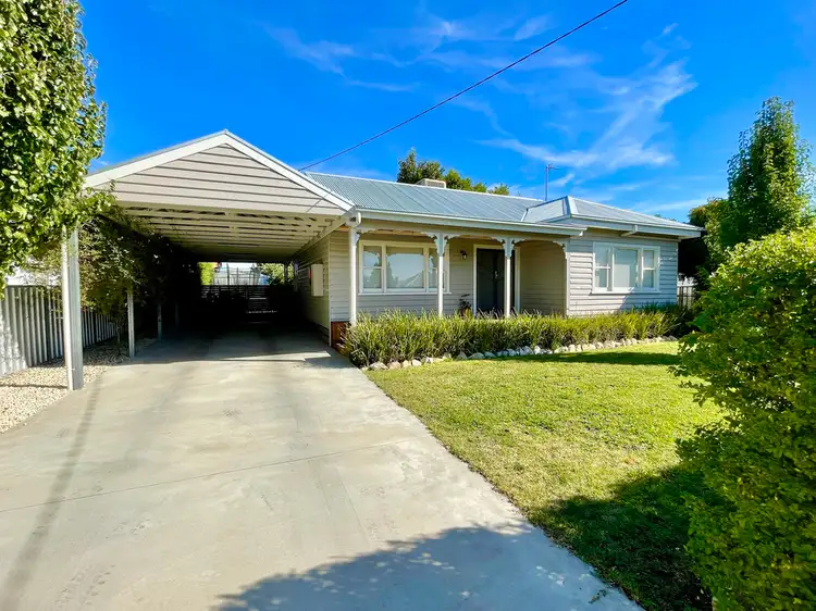 25 Johnson Street, Horsham VIC 3400