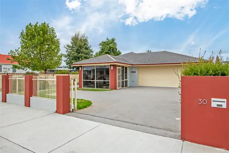 30 Main Street, Ulverstone TAS 7315