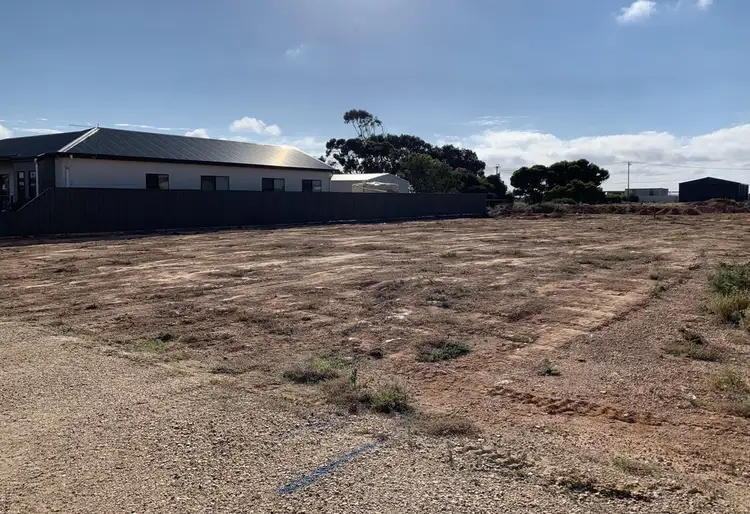 39 Wellington Road, Cowell SA 5602