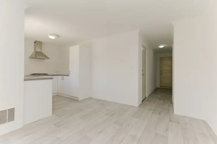 Third view of Homely house listing, 9/64 Sixth Road, Armadale WA 6112