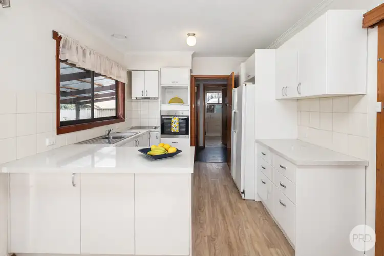 Sixth view of Homely house listing, 2 Halbert Street, Wendouree VIC 3355