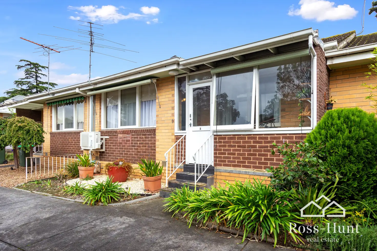 Main view of Homely unit listing, 3/1 Nangana Road, Murrumbeena VIC 3163
