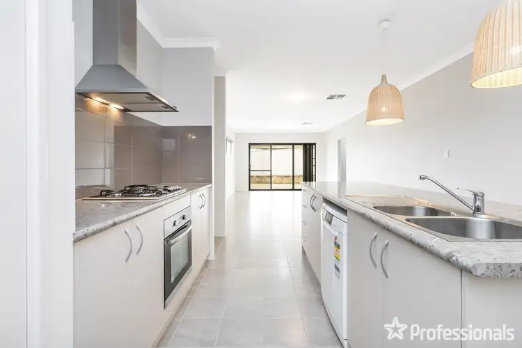 Sixth view of Homely house listing, 19/19 Malibu Road, Safety Bay WA 6169