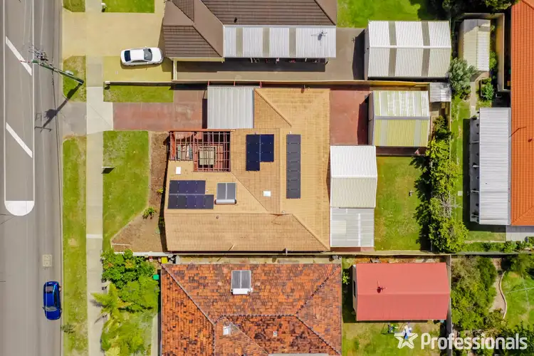 Second view of Homely house listing, 8 Charthouse Road, Safety Bay WA 6169