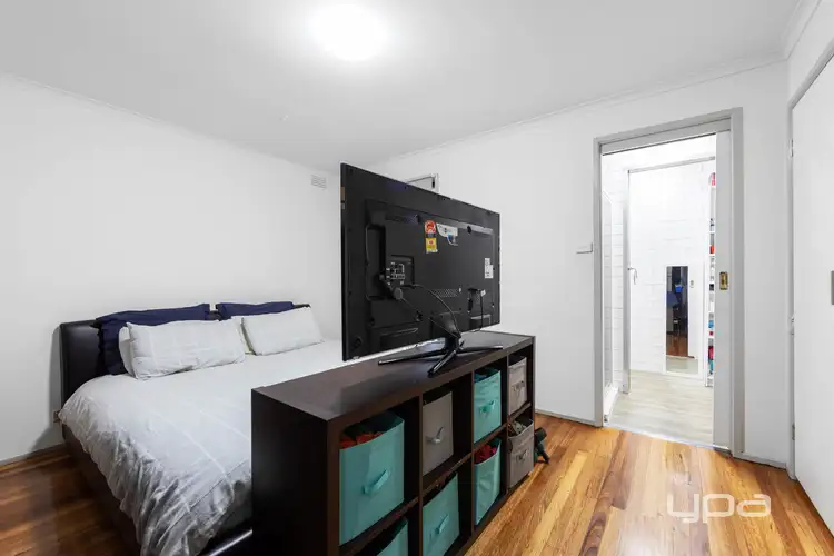 Fourth view of Homely house listing, 10 dover street, Albanvale VIC 3021
