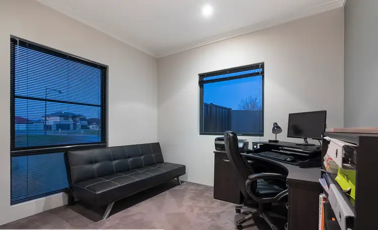 Seventh view of Homely house listing, 10 Imperial Gate, Success WA 6164