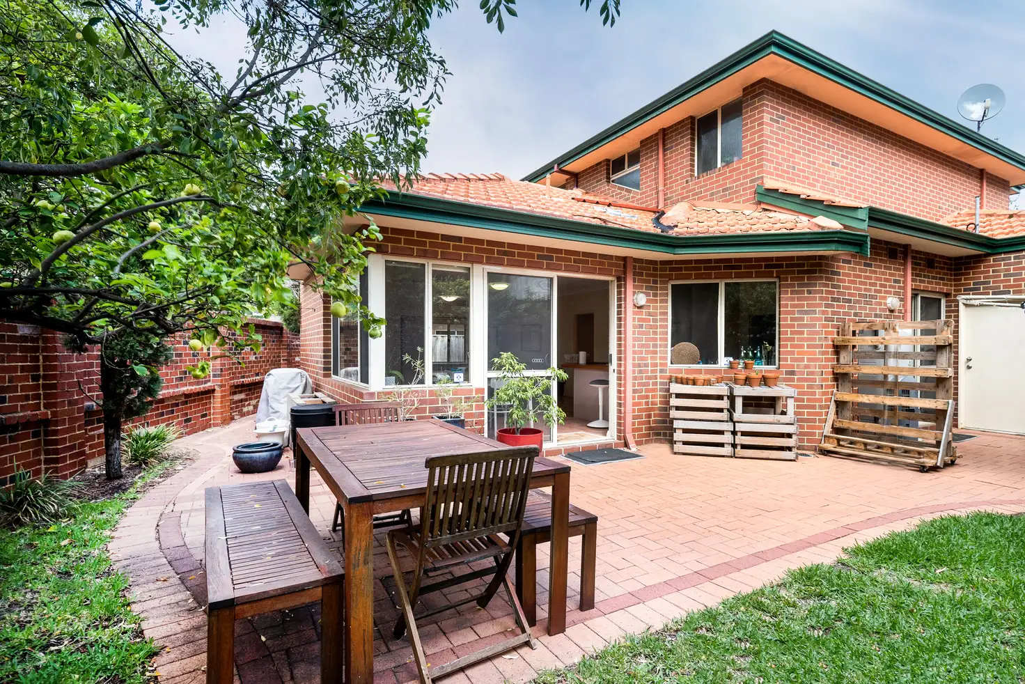 Main view of Homely house listing, 6 Millers Court, Cottesloe WA 6011