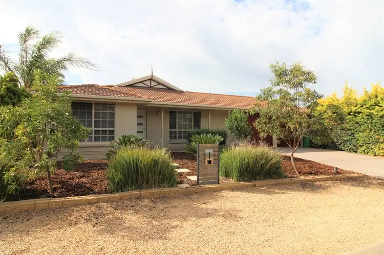20 Pebble Beach Grove, Seaford Rise SA 5169