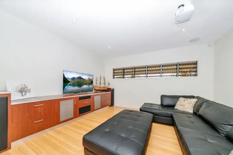 Sixth view of Homely house listing, 8 Stenhouse Court, Mount Low QLD 4818