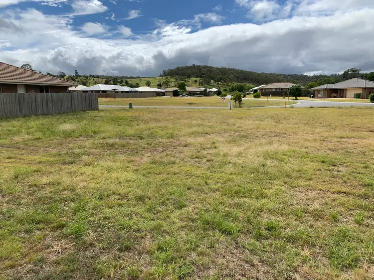 14 Bates Street, Laidley QLD 4341