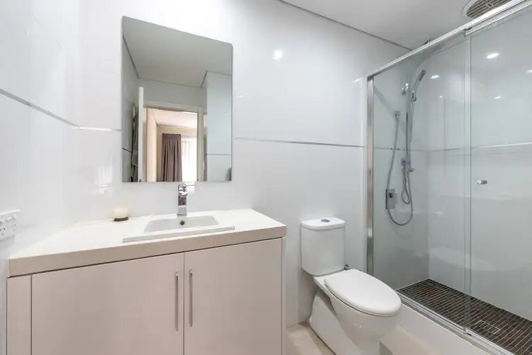 Fifth view of Homely apartment listing, 4/3 Orchid Street, Joondanna WA 6060