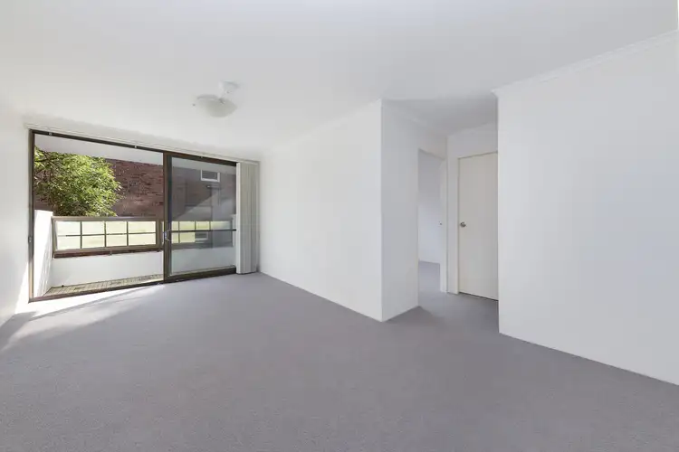 16/53 Elizabeth Bay Road