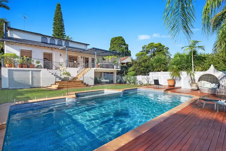 92 Moncrieff Drive, East Ryde NSW 2113
