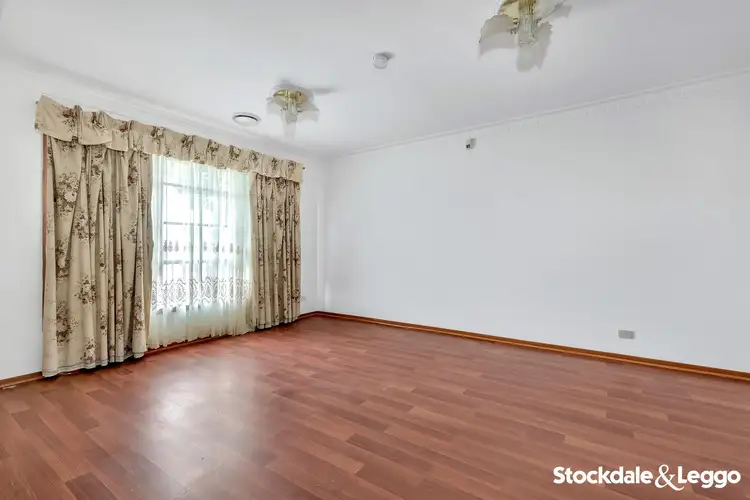 Fifth view of Homely house listing, 19 Lancaster Court, Greenvale VIC 3059