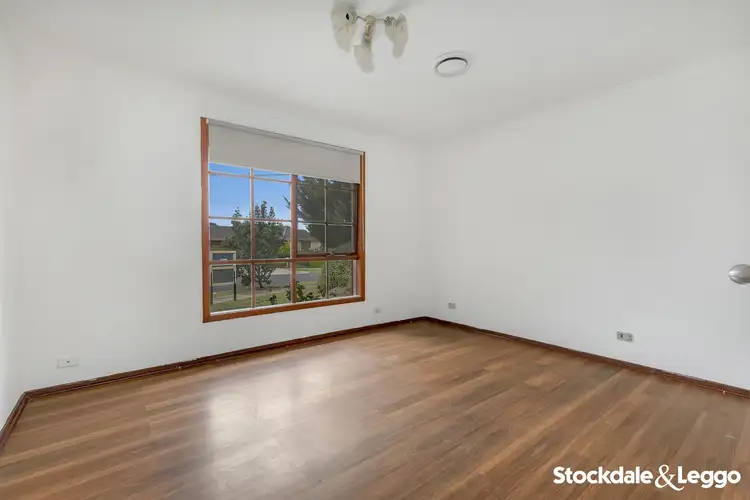 Sixth view of Homely house listing, 19 Lancaster Court, Greenvale VIC 3059