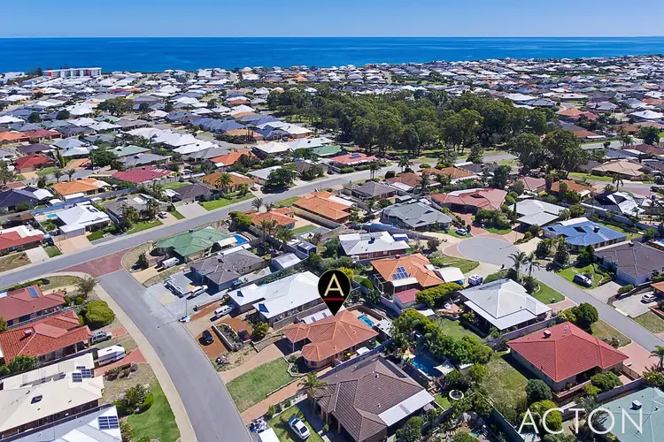 83 Templetonia Promenade, Halls Head WA 6210