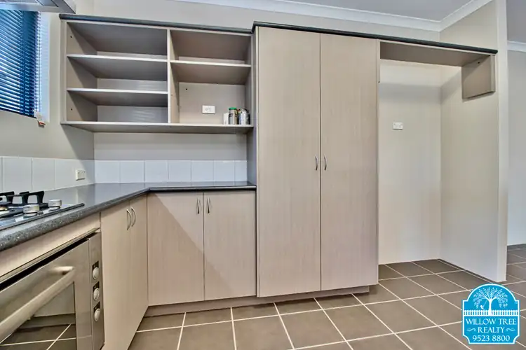 Sixth view of Homely house listing, 8 Larrimah Bend, Baldivis WA 6171