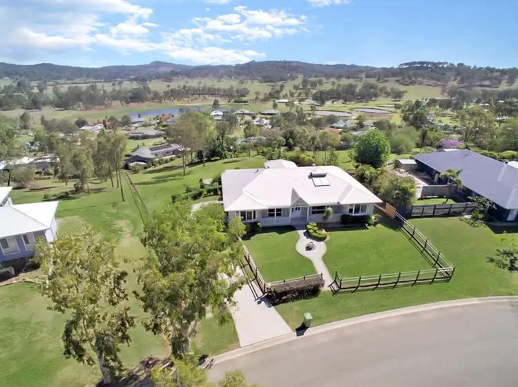 145 Anne Collins Crescent, Mundoolun QLD 4285
