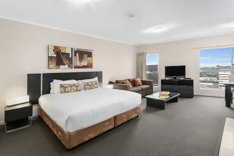 1202/11 Ellenborough Street, Woodend QLD 4305