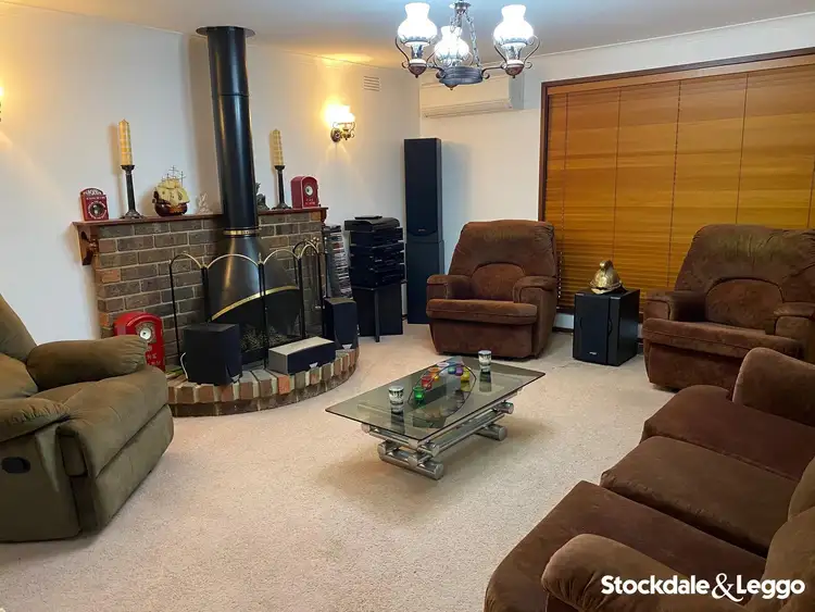 Fourth view of Homely house listing, 10 Chesney Court, Gladstone Park VIC 3043