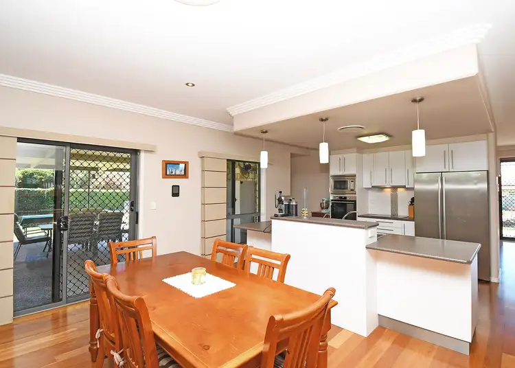 Sixth view of Homely house listing, 7 ROSEDALE DRIVE, Wondunna QLD 4655