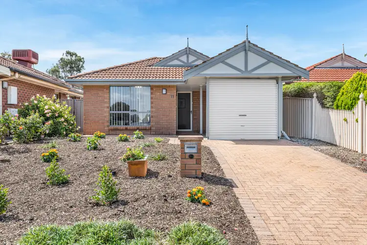 Second view of Homely house listing, 11 Pitcairn Circuit, Seaford Rise SA 5169