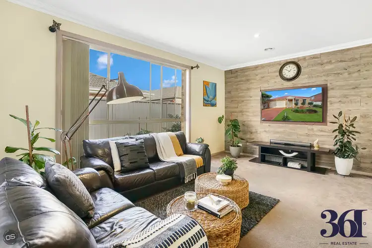 Fourth view of Homely house listing, 8 Waranga Close, Caroline Springs VIC 3023