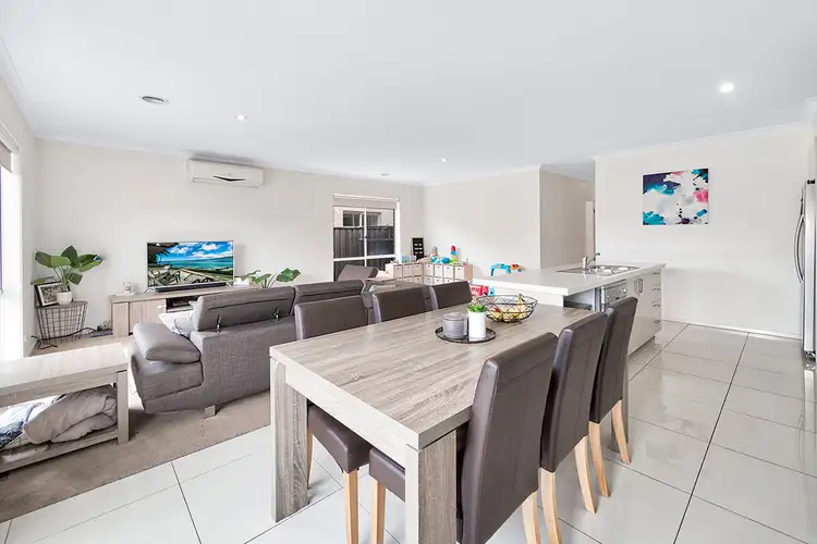 Sixth view of Homely house listing, 14 Lemon Grove, Cranbourne West VIC 3977