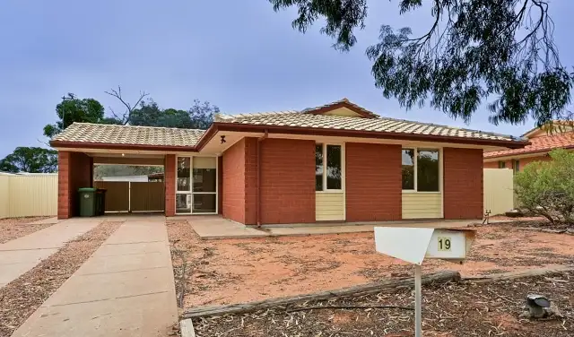 19 Anderson Cres, Port Augusta West SA 5700
