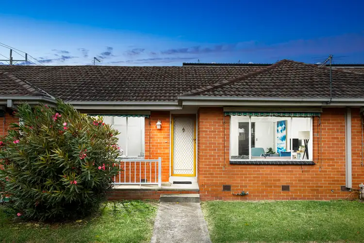 Main view of Homely unit listing, 2/71 Heller Street, Brunswick West VIC 3055