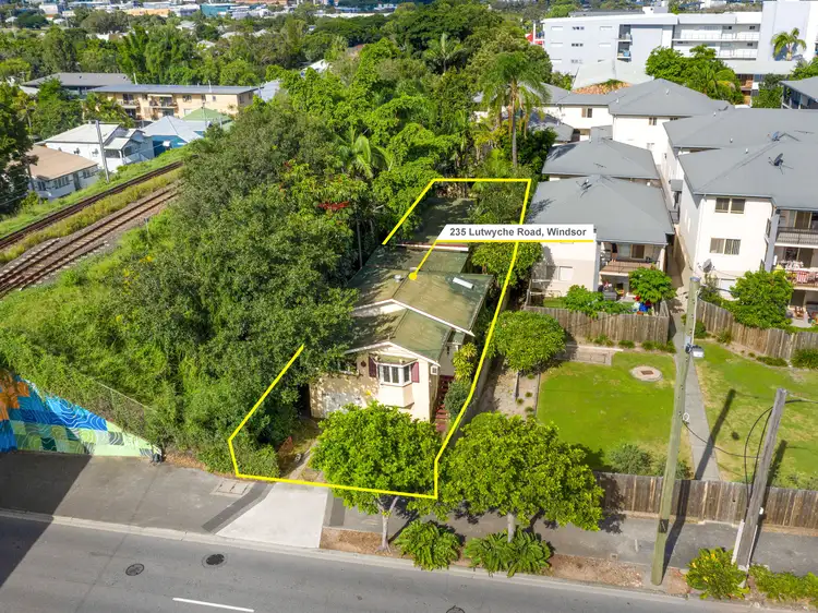 235 Lutwyche Road, Windsor QLD 4030