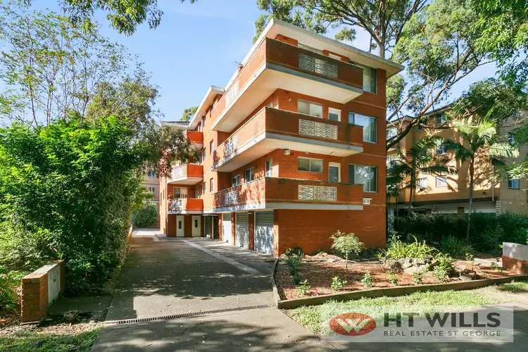 8/15-17 Station Street, Mortdale NSW 2223