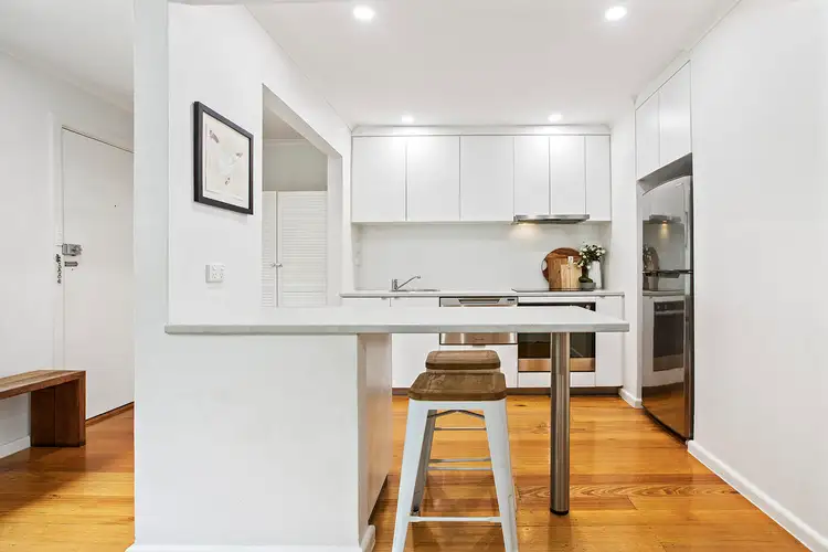 Second view of Homely unit listing, 4/109 Weatherall Road, Cheltenham VIC 3192