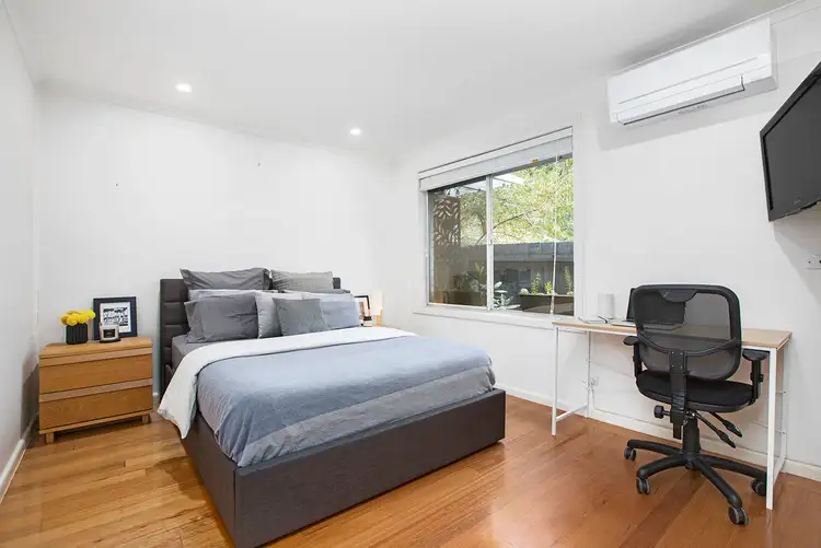 Fifth view of Homely unit listing, 4/109 Weatherall Road, Cheltenham VIC 3192