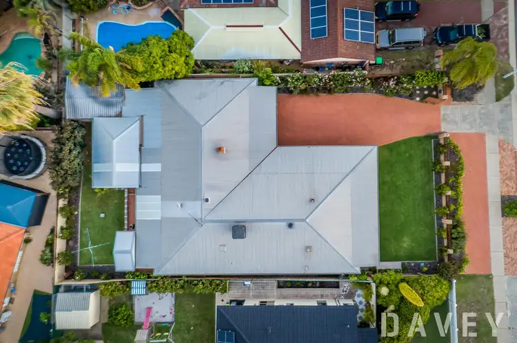 126 Kingsley Drive, Kingsley WA 6026
