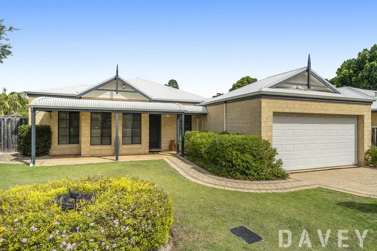 1 Pinewood Avenue, Woodlands WA 6018