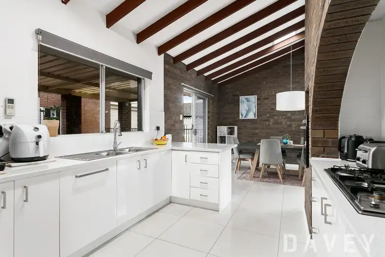 36 Cimbrook Way, Duncraig WA 6023