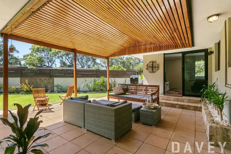 4 Aberfeldy Crescent, Duncraig WA 6023
