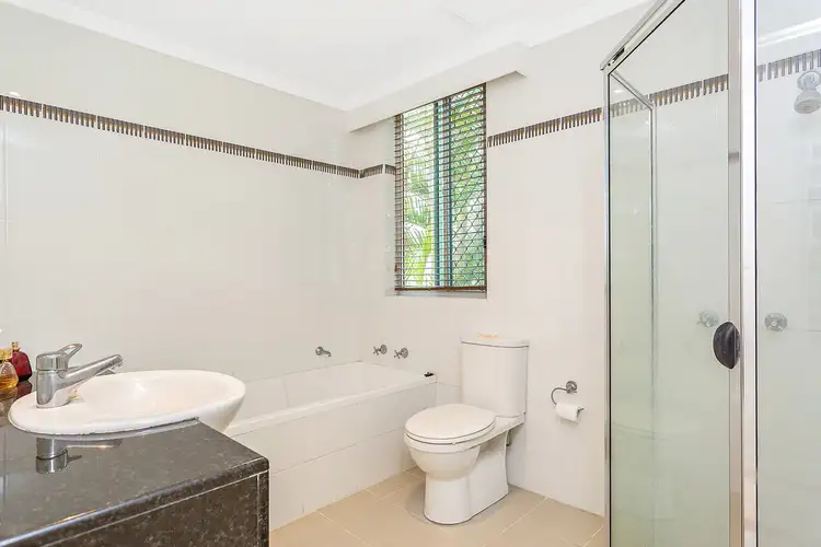 Sixth view of Homely apartment listing, 2/5 Woodroffe Avenue, Main Beach QLD 4217