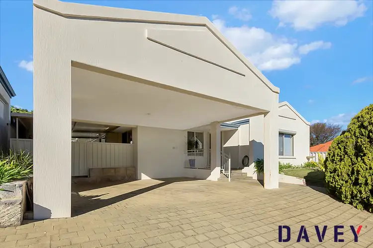 8 Sentry Close, Woodvale WA 6026