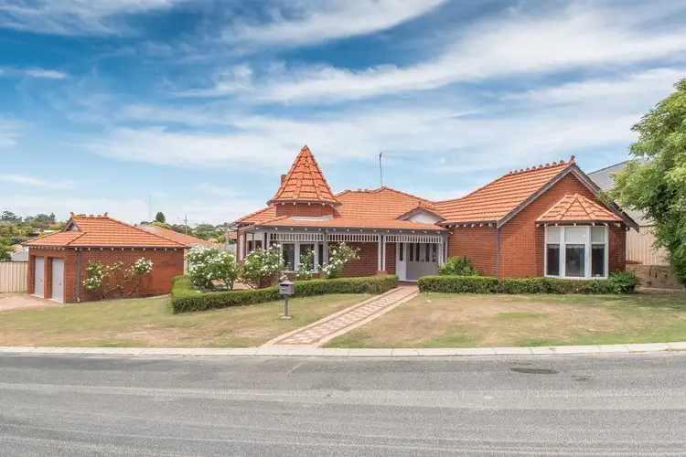 3 Pindari Place, Hillarys WA 6025